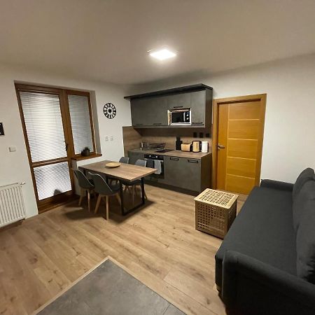 New Apartment Matilda - ตาตรันสกา ลอมนีจา ภายนอก รูปภาพ