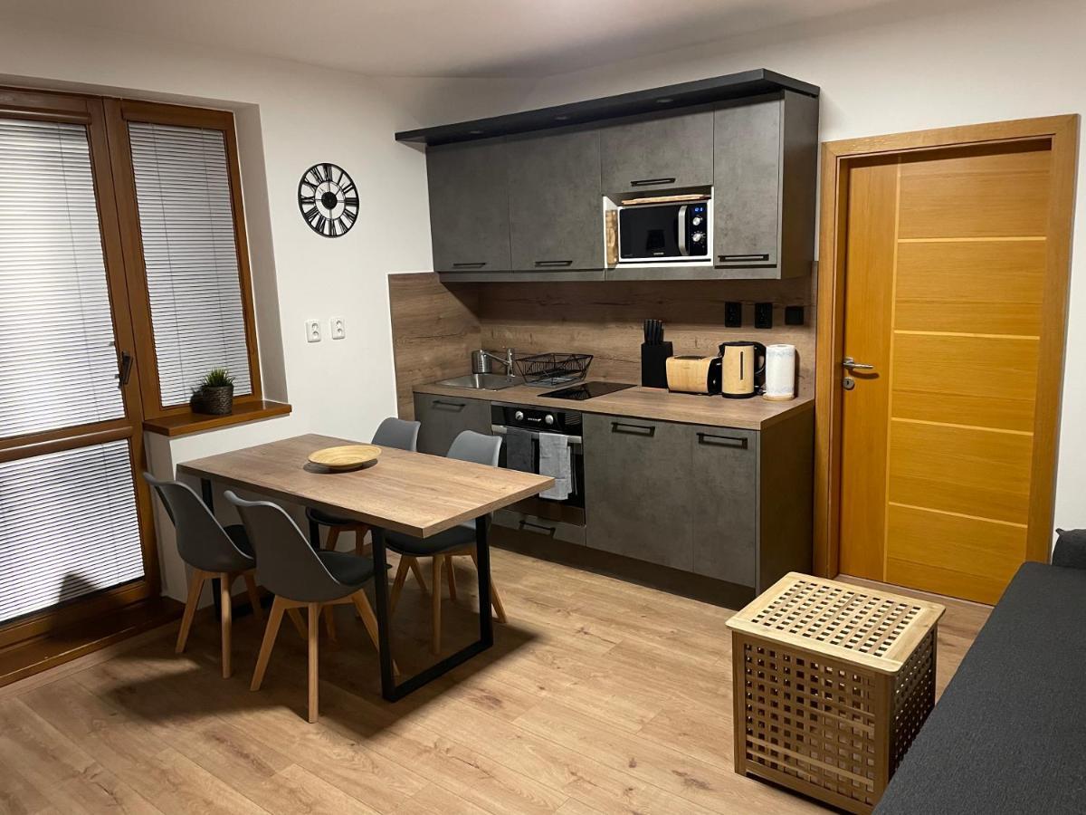 New Apartment Matilda - ตาตรันสกา ลอมนีจา ภายนอก รูปภาพ