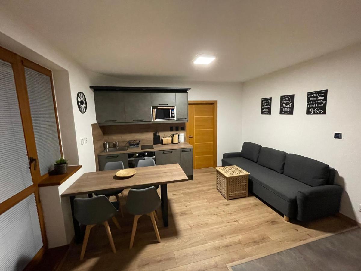 New Apartment Matilda - ตาตรันสกา ลอมนีจา ภายนอก รูปภาพ