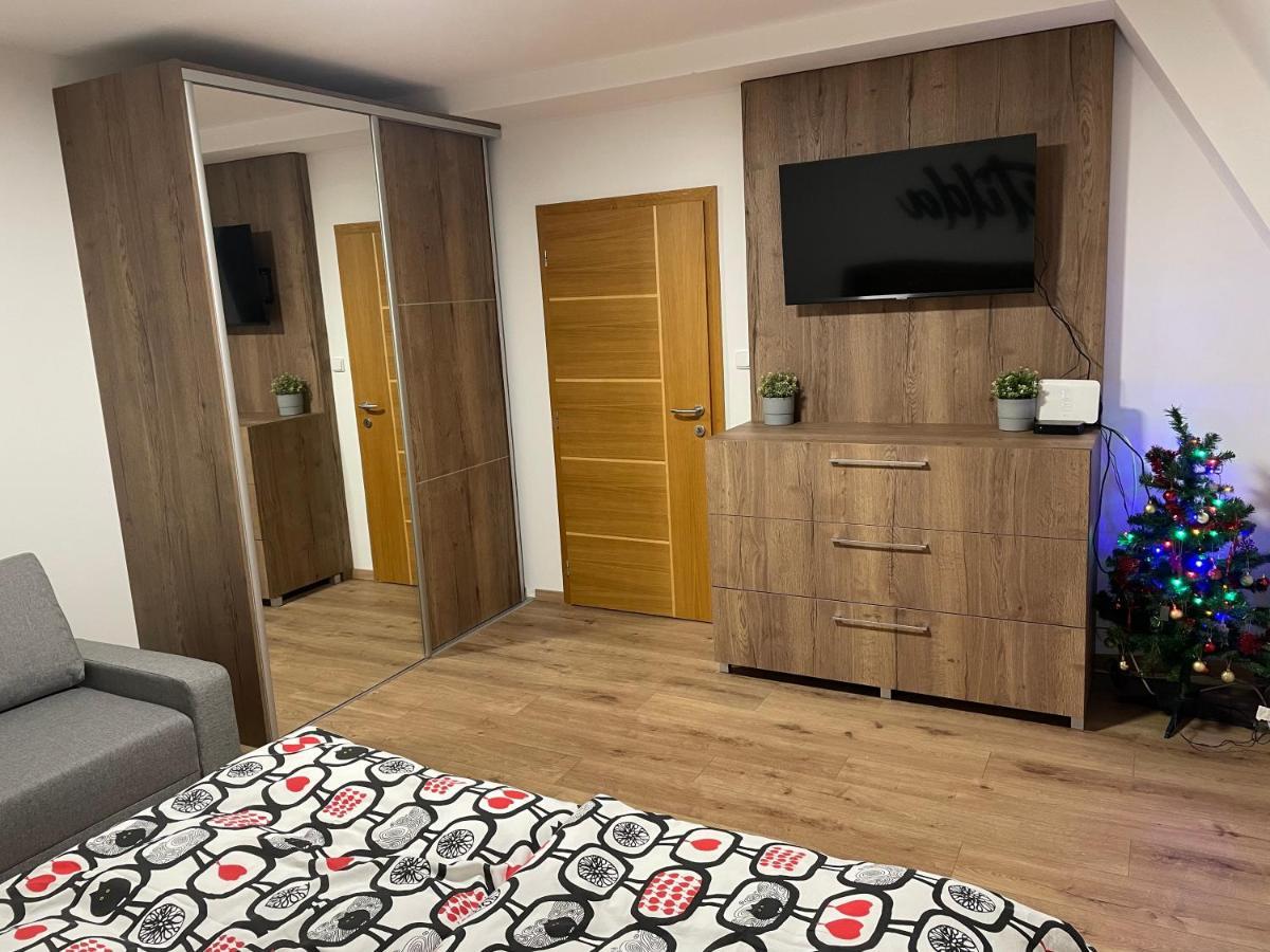 New Apartment Matilda - ตาตรันสกา ลอมนีจา ภายนอก รูปภาพ